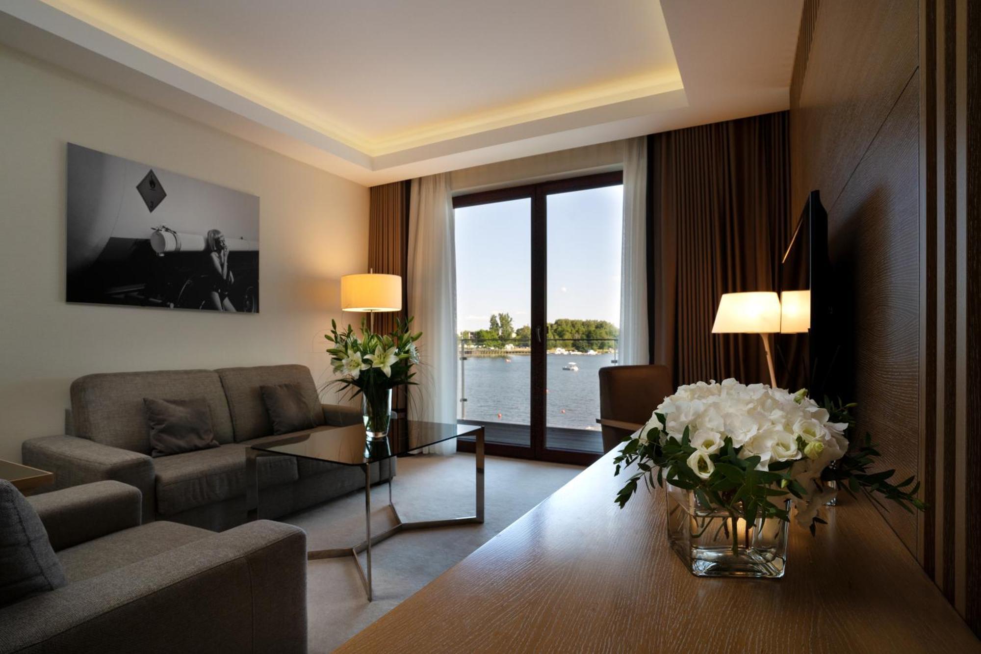 Tiffi Boutique Hotel 奥尔什丁 外观 照片