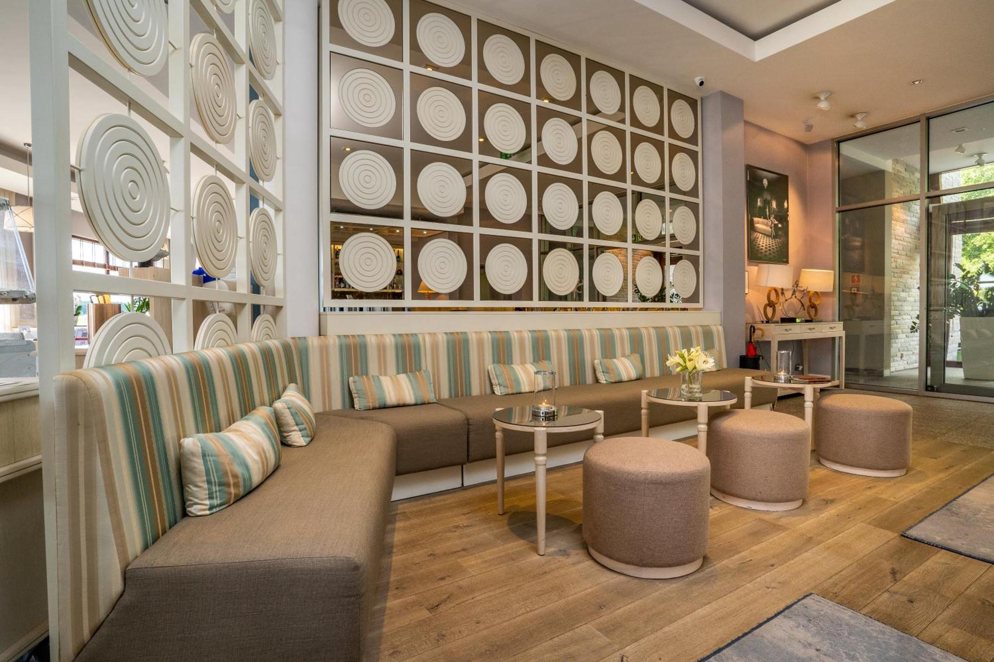 Tiffi Boutique Hotel 奥尔什丁 外观 照片